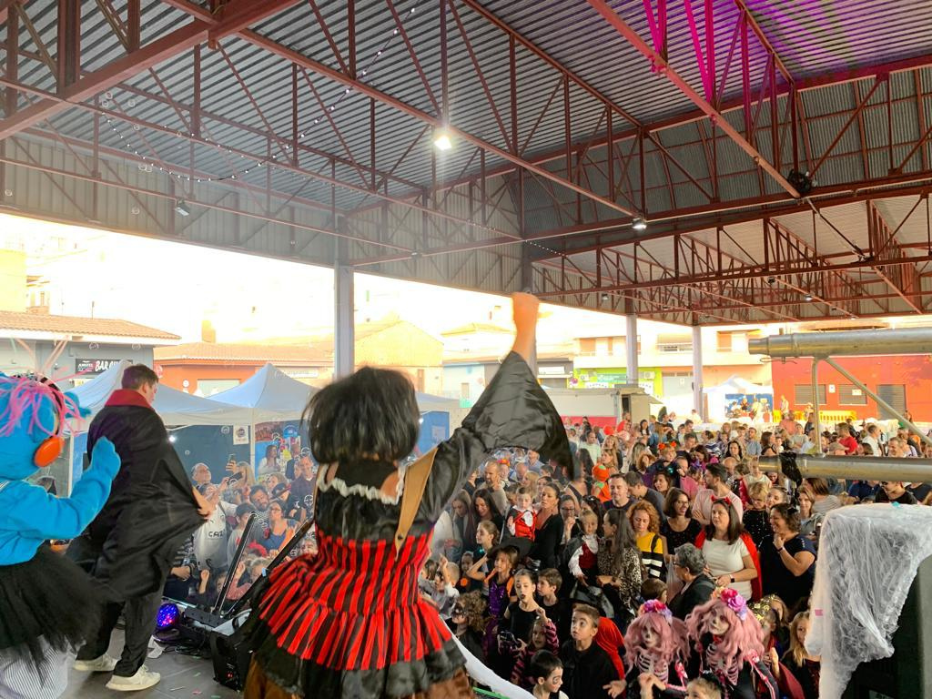 La Pobla celebra el Dia del Comerç per fomentar el consum local 