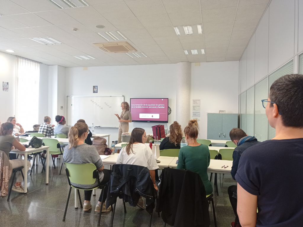 L'ajuntament rep una subvenció de la Diputació de 1.800€ per a formar a la plantilla en igualtat