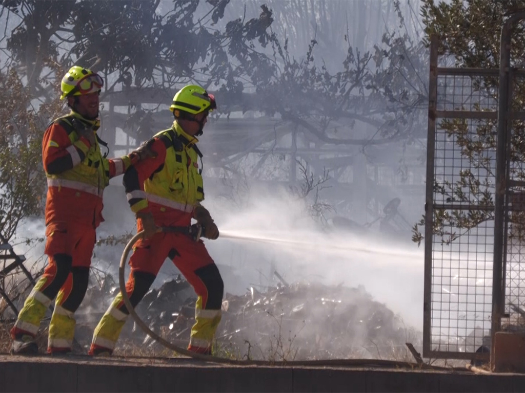 L’Ajuntament de la Pobla de Vallbona tramita 188 expedients per parcel·les sense netejar davant el risc d’incendi
